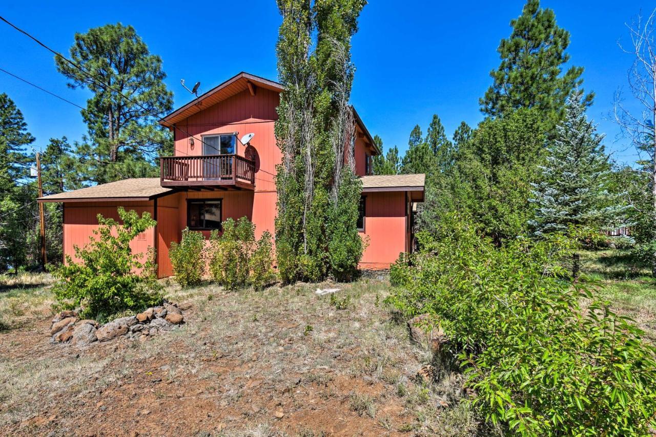 Updated And Modern Munds Park Home With Fire Pit! Exterior photo